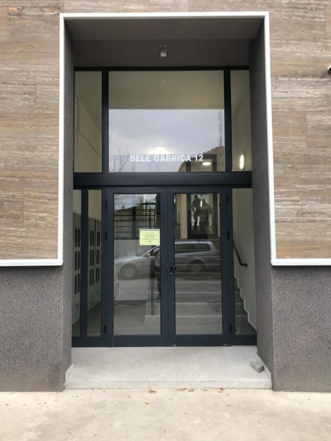 Apartman Mdb Суботица Экстерьер фото